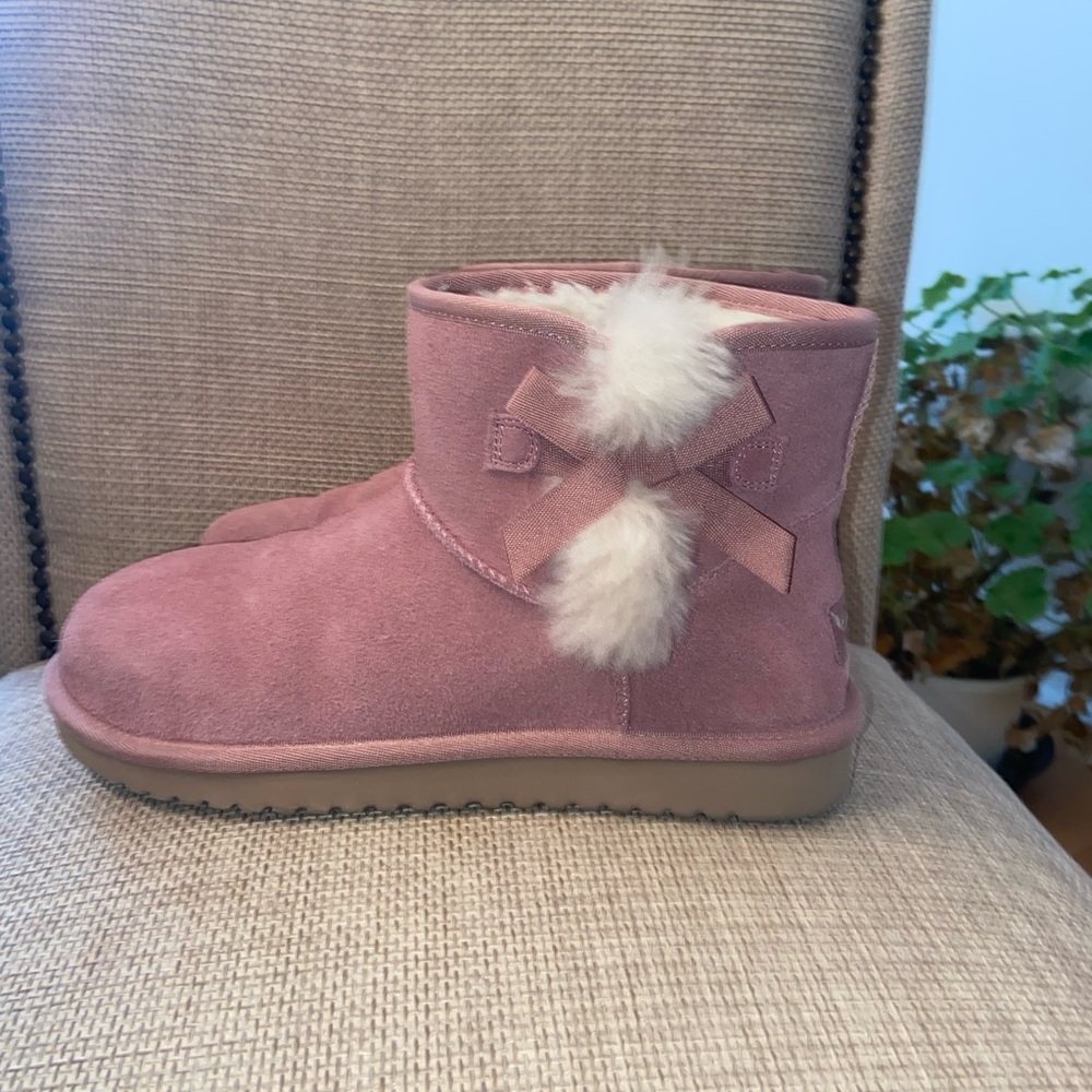 Women’s Koolaburra by UGG’s boots